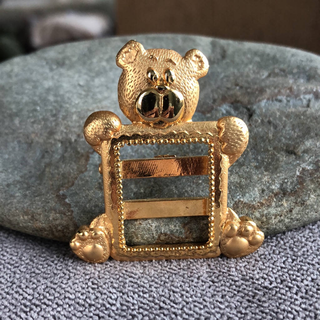 Teddy Bear Add-A-Photo Brooch Pin Signed Jj Jonette Goldtone